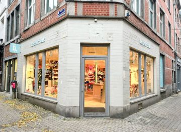 belgium/namur/shop/le-petit-souk-namur