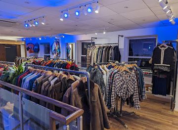 united-kingdom/bath/shop/firefly-vintage-bath