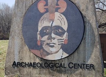 oklahoma/cross-timbers/shop/spiro-mounds-archaeological-center