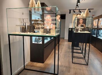 belgium/genk/shop/twice-as-nice