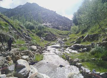 pakistan/deosai-national-park/shop/khawateen-market-only-for-ladies