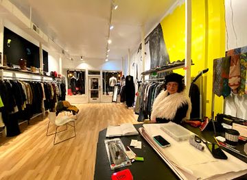 new-york/hudson/shop/look-apparel-and-accessories