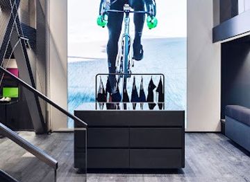 switzerland/zurich/shop/q36-5-flagship-store