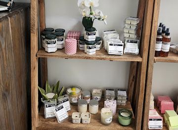 puerto-rico/culebra/shop/naomi-s-candles-more