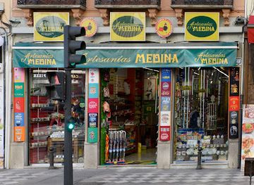 spain/granada/realejo-san-matias/shop/medina-crafts-s-l-catholic-kings