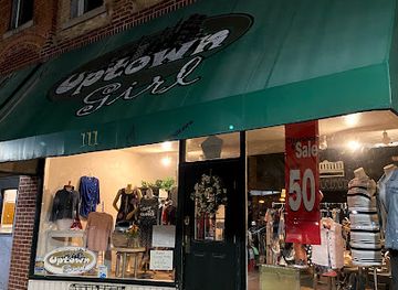 michigan/bay-city/shop/uptown-girl