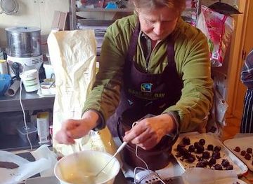 united-kingdom/aberfeldy/shop/charlotte-flower-chocolates