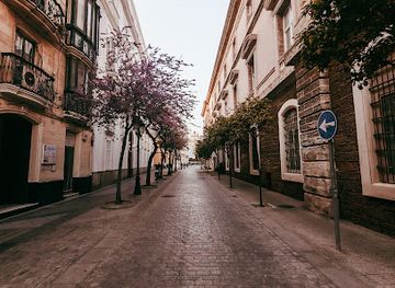 spain/cadiz/old-town/shop/centro-historico-de-cadiz