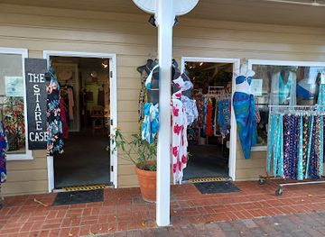 california/santa-catalina-island/shop/stare-case