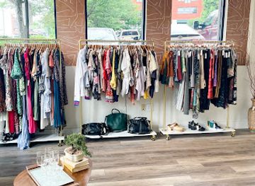 north-carolina/asheville-area/shop/roam-collective