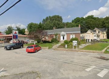 new-hampshire/dartmouth-lake-sunapee-region/shop/sunapee-thrift-shop