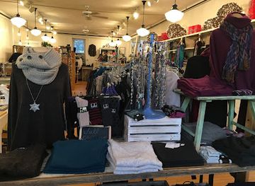 maine/york-county/shop/daisy-jane-s