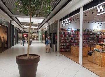 spain/cordoba/shop/la-sierra-mall