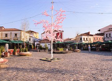 albania/korce-region/shop/fix-si-qemoti