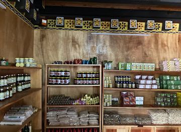 bhutan/bumthang/shop/bumthang-swiss-cheese