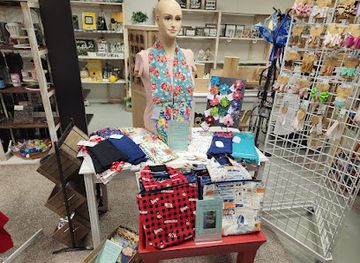 nebraska/platte-river-state-park/shop/main-street-decor-more