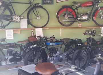 denmark/mon/shop/mons-antikvariat