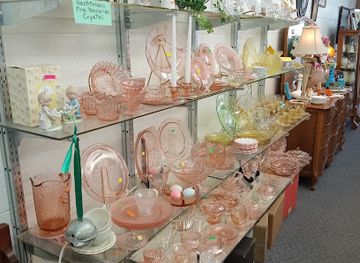 north-dakota/missouri-plateau/shop/larry-lynne-antiques