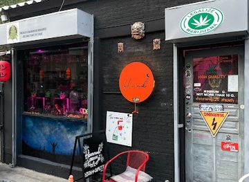 thailand/chiang-mai/old-city/shop/hannah-organic