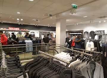 france/nancy/saint-leon/shop/h-m