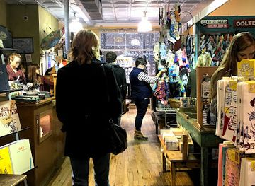 tennessee/chattanooga/downtown-chattanooga/shop/blue-skies