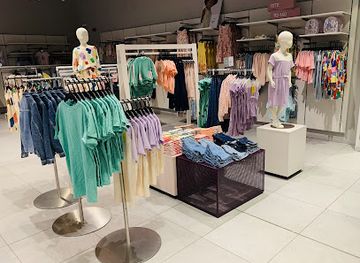 romania/focsani/shop/h-m