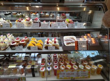 japan/settsu/shop/fururiru-patisserie