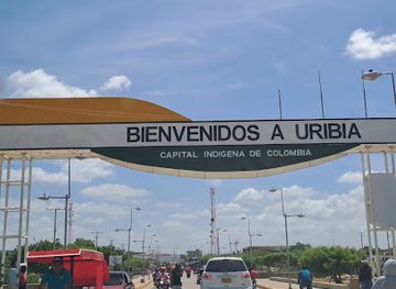 colombia/guajira-peninsula/shop/uribia-4-esquinas