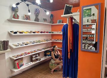 haiti/artibonite/shop/kreyativ-store