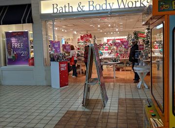 kansas/hutchinson/shop/bath-body-works