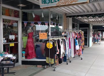 south-dakota/pierre/shop/hollywood-shop