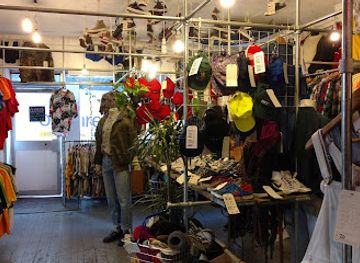 united-kingdom/leeds/shop/blue-rinse