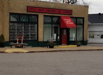 missouri/st-louis/shop/little-shop-around-the-corner