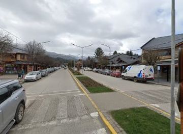 argentina/villa-la-angostura/shop/colihue-indumentaria