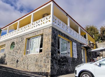 cabo-verde/fogo/shop/cafetaria-souvenirs-oceano-vulcao