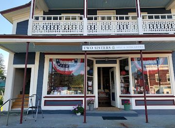 vermont/mount-mansfield/shop/two-sisters-mill-mercantile