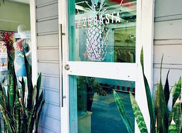 antigua-and-barbuda/st-john-s/shop/268asia