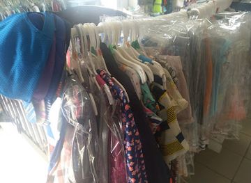 cameroon/limbe-beach/shop/kay-boo-ki