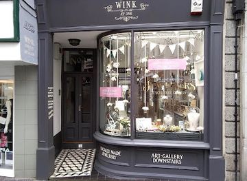guernsey/st-peter-port/shop/wink-at-one