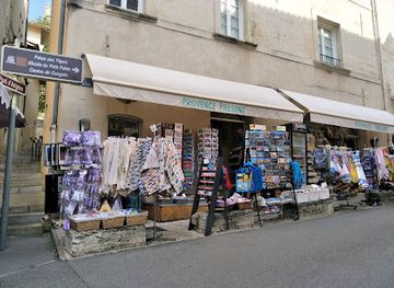 france/avignon/shop/le-chateau-du-bois-producteur-de-lavande-fine-avignon