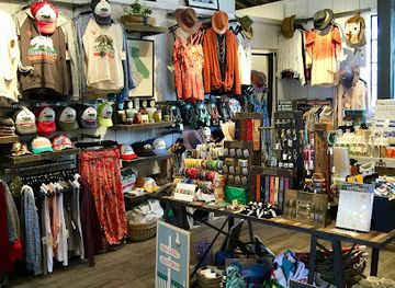 california/san-diego-beaches/shop/urban-beach-house