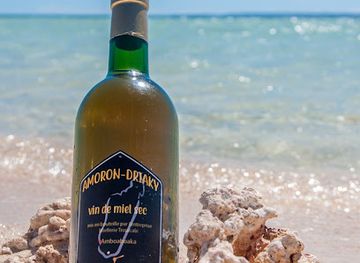 madagascar/ifaty/shop/miellerie-tropicale