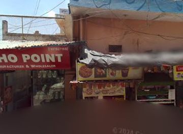 india/rishikesh/laxman-jhula/shop/clothe-market-laxman-jhoola