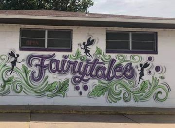 kansas/hutchinson/shop/fairytales-boutique