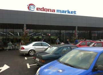 kosovo/vushtrri/shop/edona