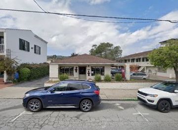 california/monterey/shop/nice-consignment-boutique