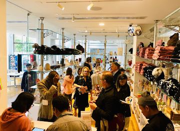 new-york/new-york-city/queens/shop/the-august-tree-co