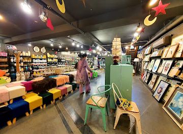 pakistan/lahore/dha-lahore/shop/haroons