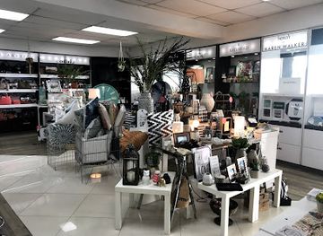 vanuatu/isangel/shop/prouds-vanuatu