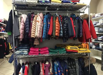 italy/turin/shop/outlet-abbigliamento-il-grifoncino